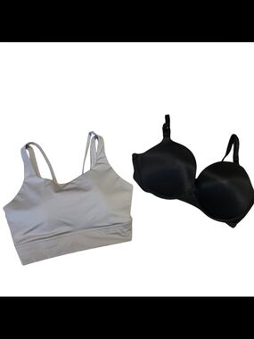 Black T-Shirt Bra and Light Gray Seamless Bralette Set